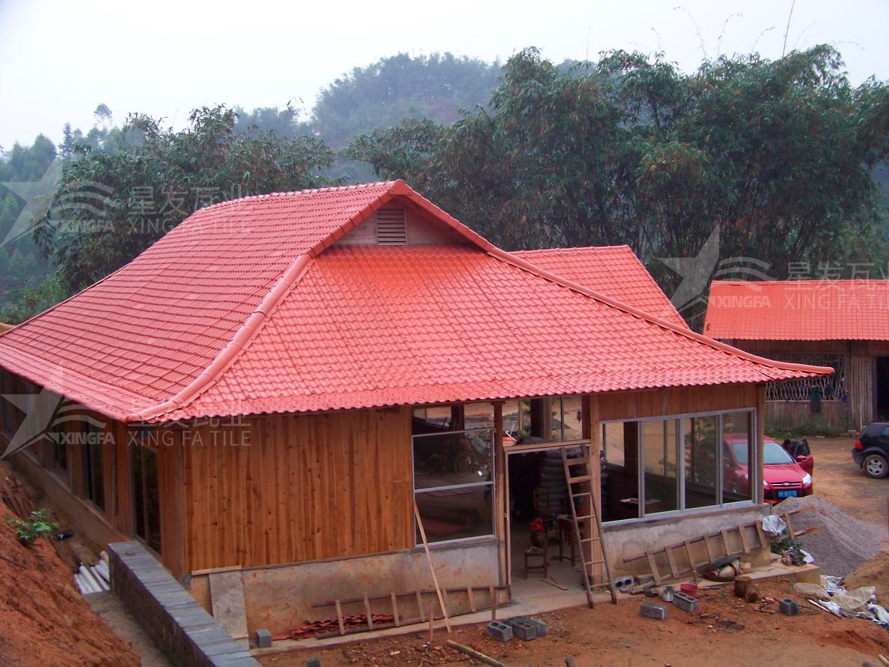 江门合成树脂瓦应用在农场屋面上的好处，比彩钢瓦、石棉瓦更加耐用！